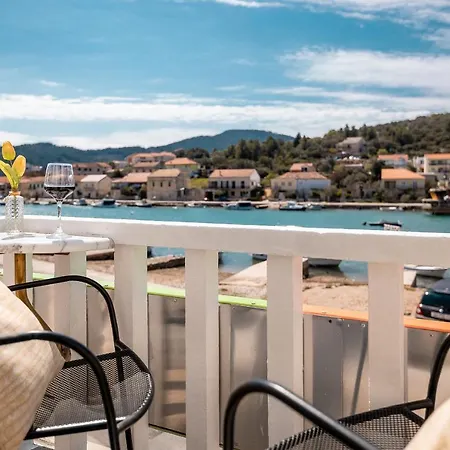 Shabby Tatil Evi Vela Luka