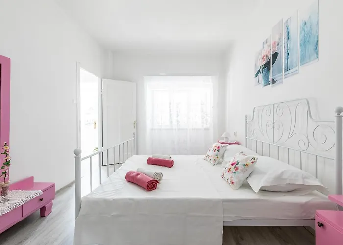 بيت للعطل Shabby فيلا لوكا